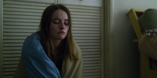 Unbelievable_1x01_0089.jpg