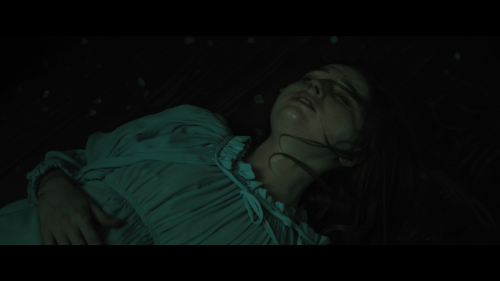 No_One_Will_Save_You_1552.jpg