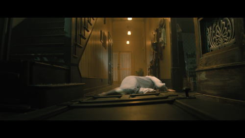 No_One_Will_Save_You_1568.jpg
