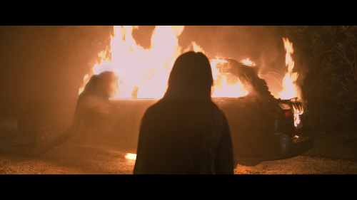 No_One_Will_Save_You_4445.jpg